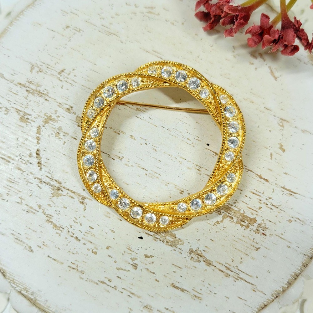 Signed Roman‎ gold electroplate interwoven circle brooch pin Austrian crystals
